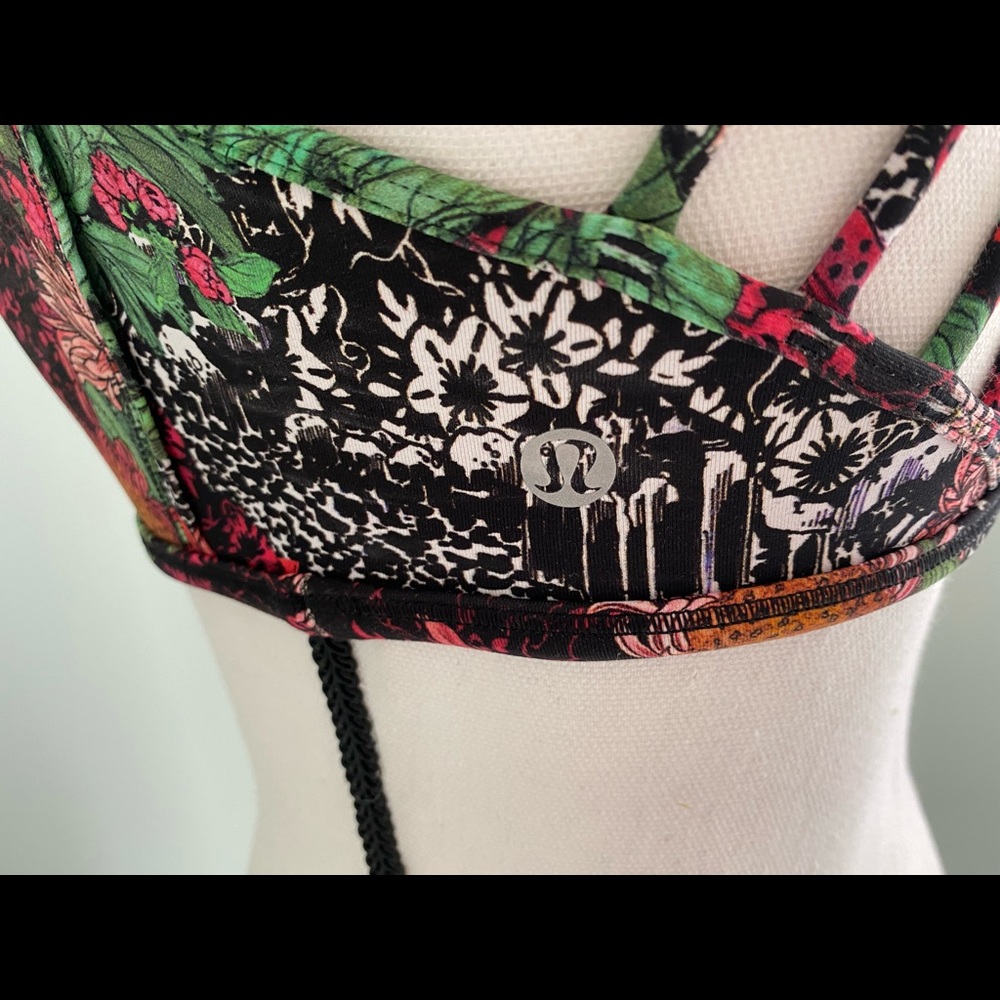 Lululemon yoga bra